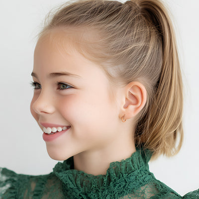 Classic, 9mm Huggie Hoop Earrings4