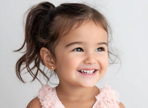 Pendientes de botón de 4 mm con circonita cúbica transparente de corte princesa, oro rosa macizo de 14 quilates, cierre de rosca, para bebés y niños.