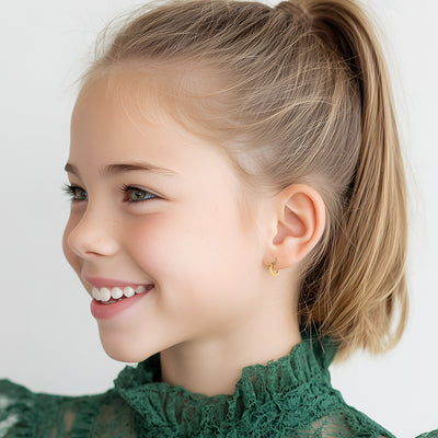 Classic, 9mm Huggie Hoop Earrings4