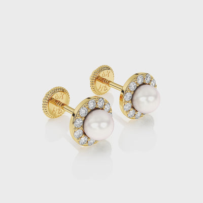 360-degree video of Pearl Halo AAA-pearl clear CZ stud earrings in solid 14K yellow gold with screw-back posts.